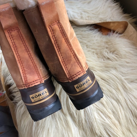 SOLD Sorel chestnut leather winter boots - Picture 3 of 11